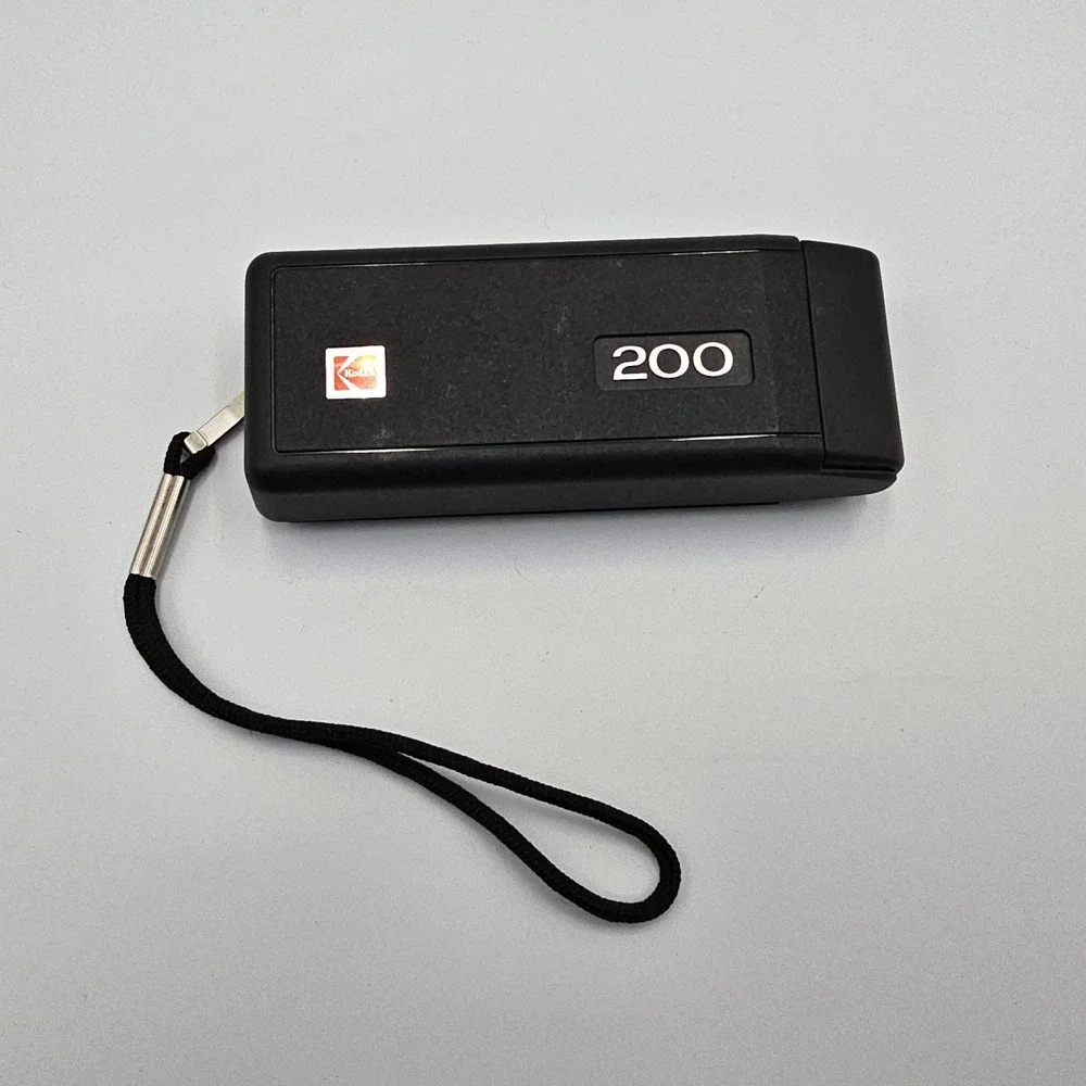 Vintage 1980 Kodak Ektra 200 110 Film Camera Outfit Box Manual Monogram Sticker
